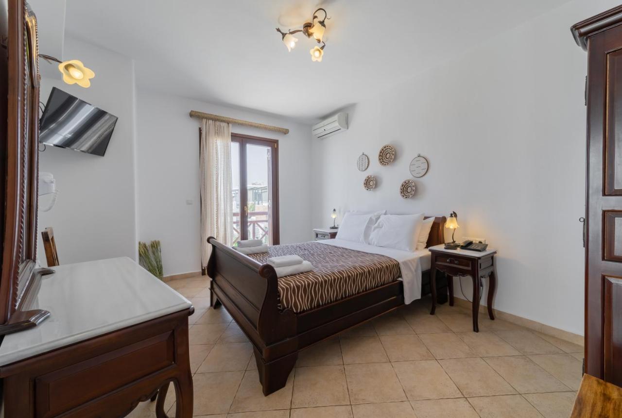Anemomilos Beach Hotel Agia Anna  외부 사진