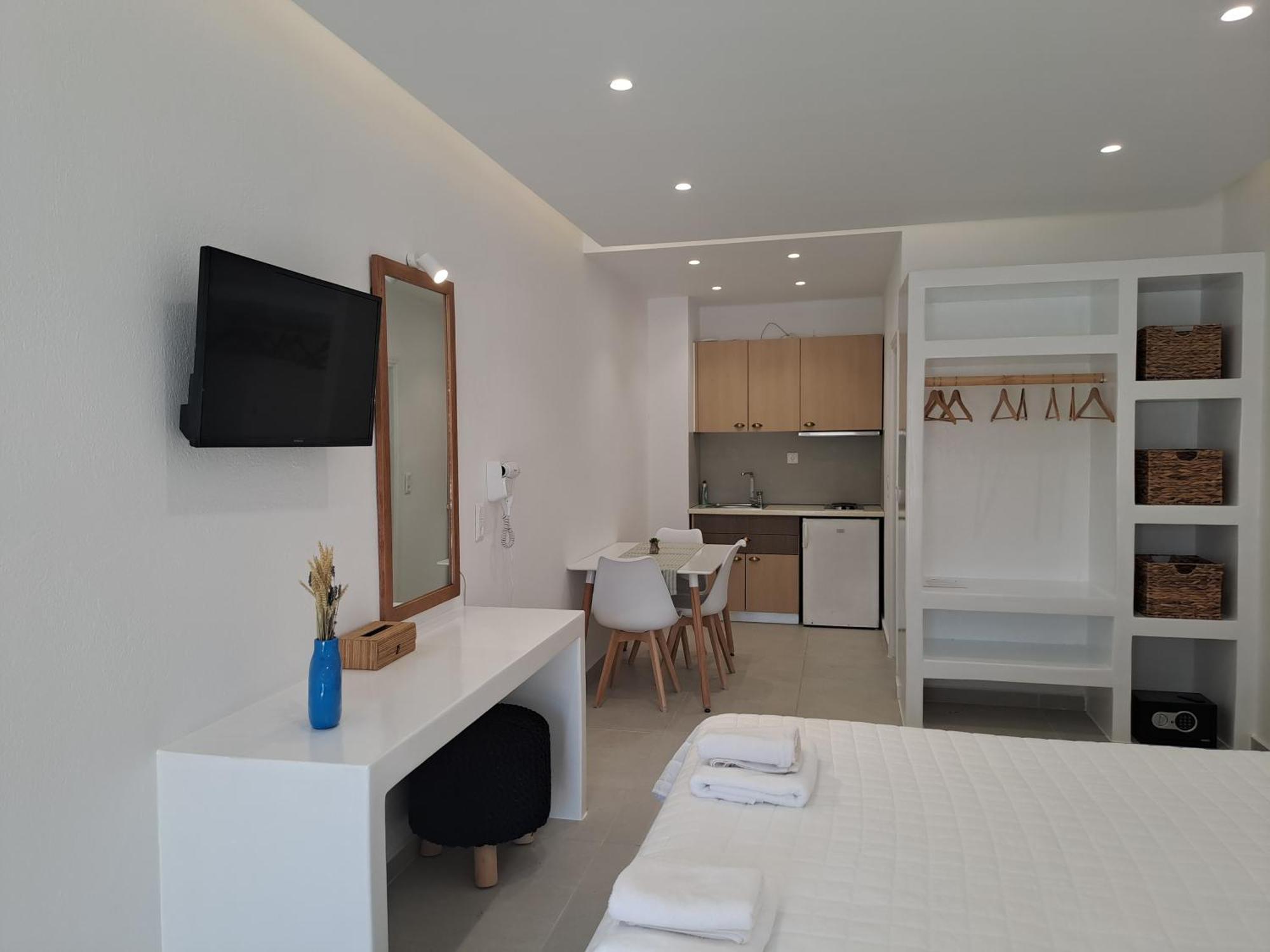 Anemomilos Beach Hotel Agia Anna  외부 사진
